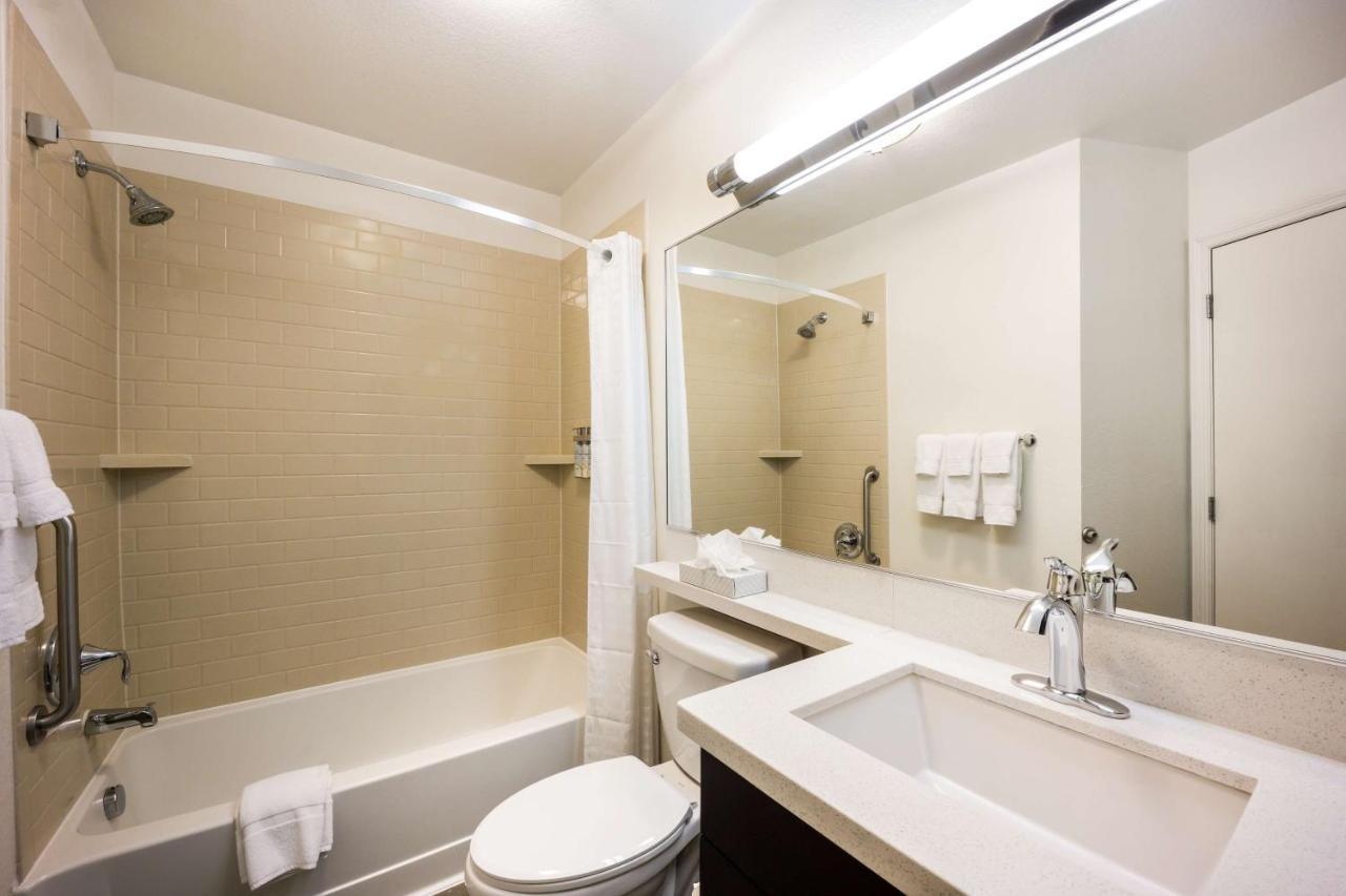 Sonesta Simply Suites Columbus Airport Gahanna Exterior photo